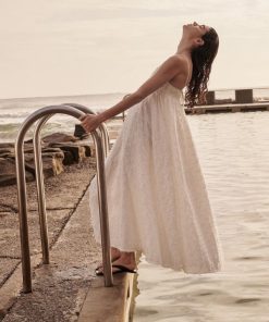 Katrinabynum.shopf2cabf2c56 1